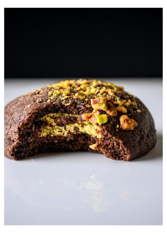 pistachio cookie